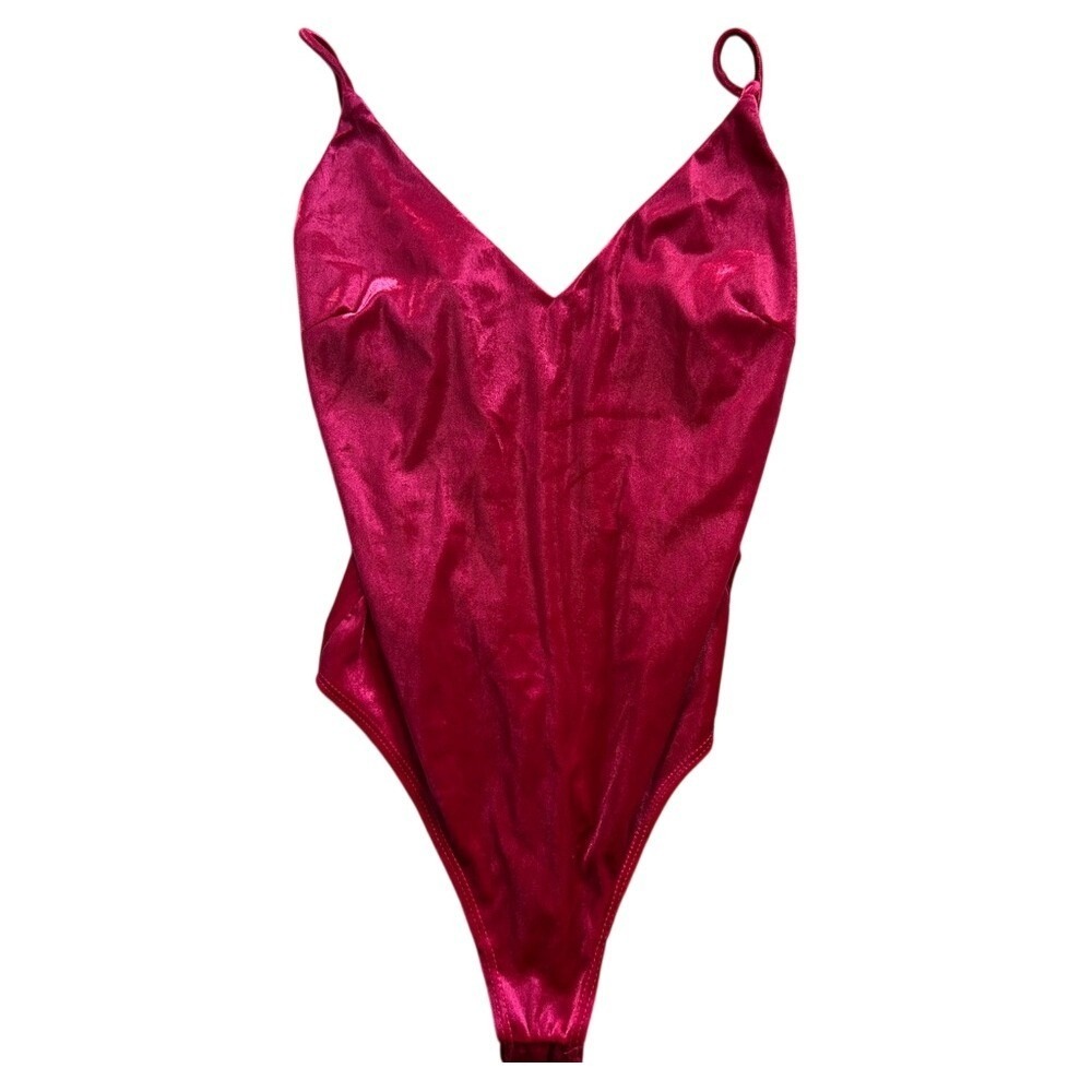 Akira Bodysuit Womens Medium Pink Crushed Velvet Snap Closure Spaghetti Straps